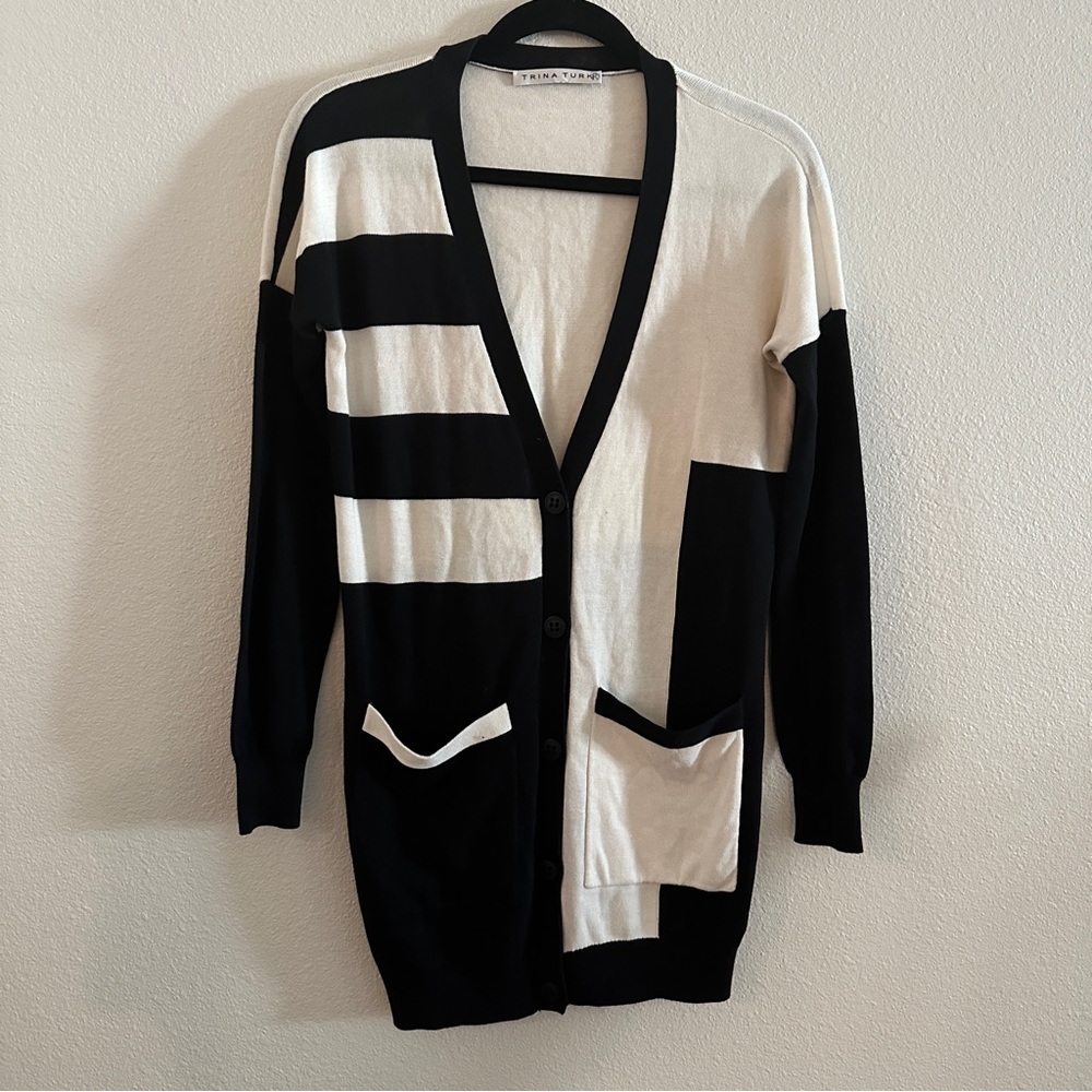 Trina Turk Pattern Button Front Cardigan Tunic